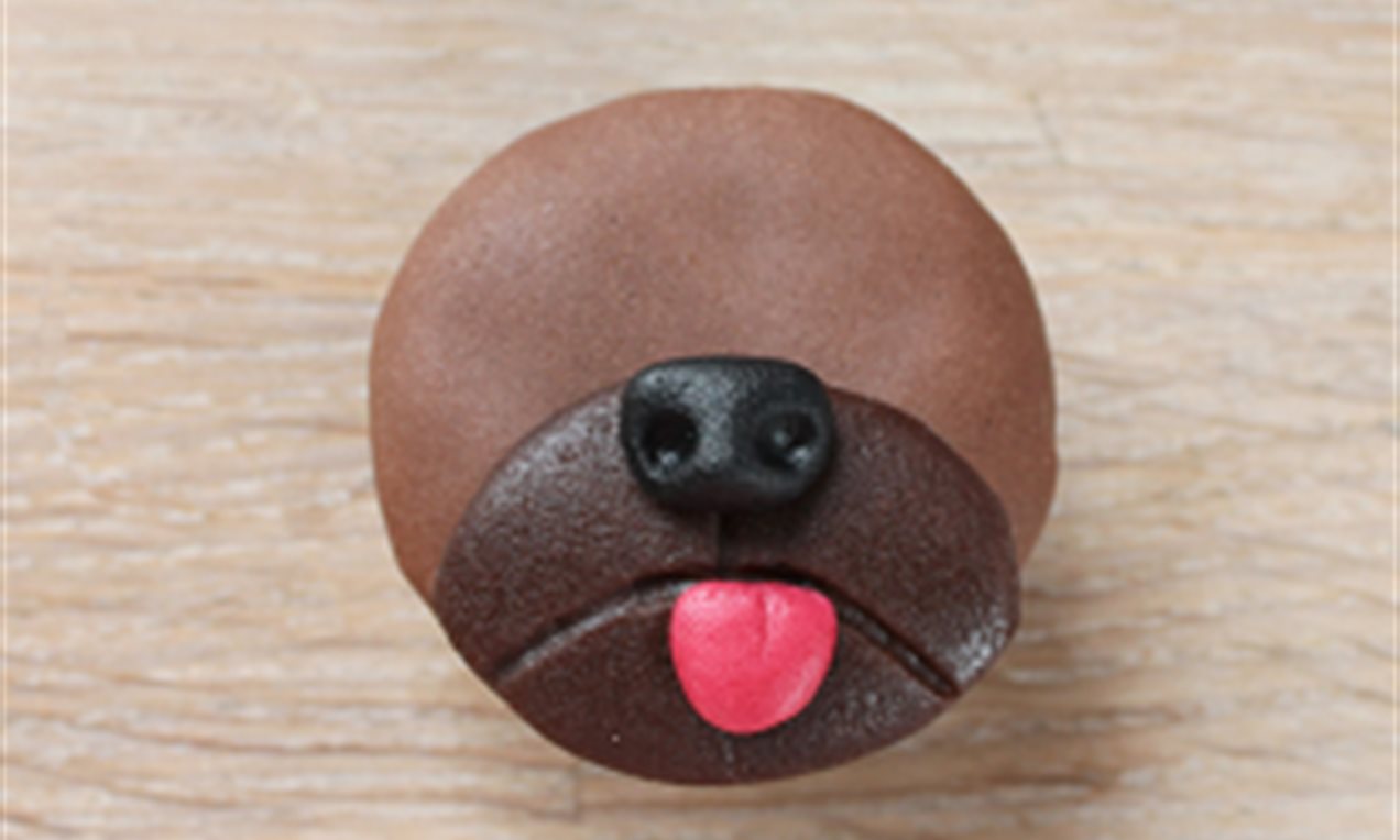 Picture - Stap-3 Puppy cupcakes.png